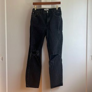 Abercrombie & Fitch 90s Straight Leg Ultra HighRise Jeans